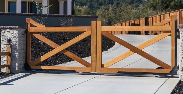 Consider When Selecting a Driveway Gate