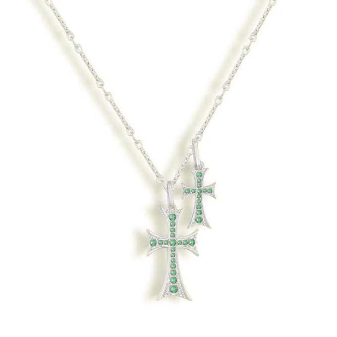 Crossed Necklaces Are a Popular Trend in Modern Jewelry